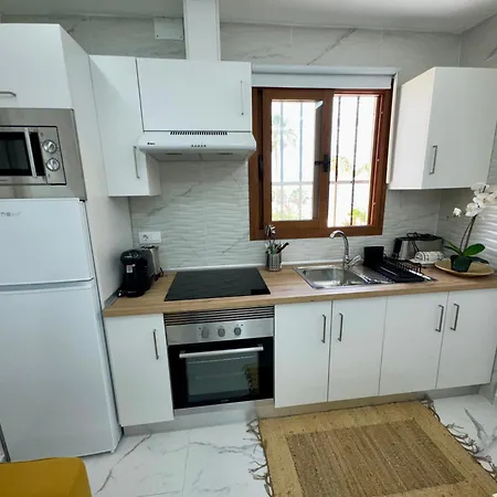 Apartment Cozy With Wi-fi *